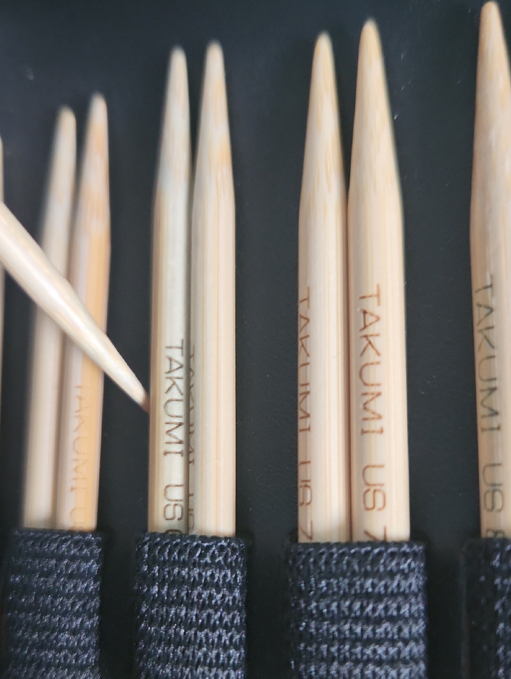 Interchangeable Knitting Needle Set - Picture 11 of 11